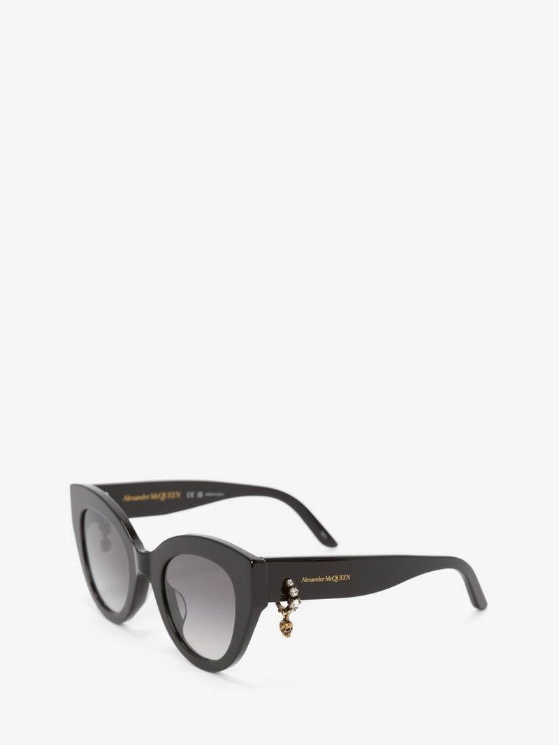 Women's Skull Pendant Jewelled Sunglasses in Black 2
