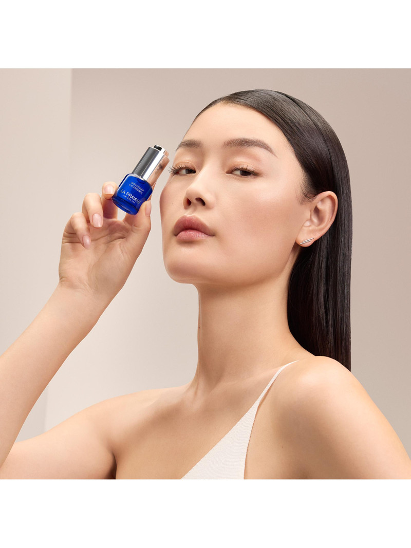 Essence of Skin Caviar Eye Complex Serum 7