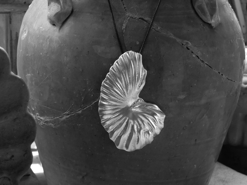 YSSO Birth Of Venus Pendant in Silver outlook