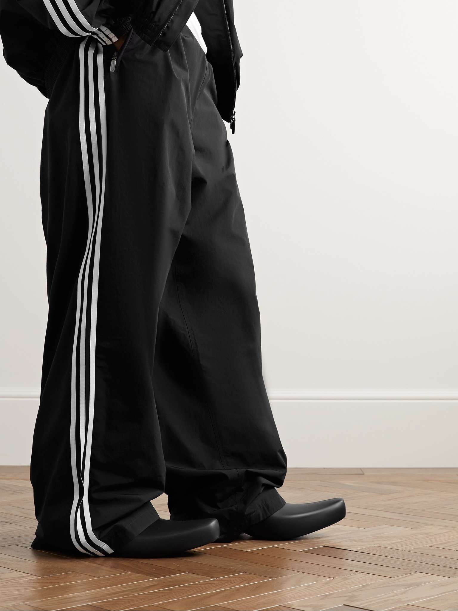 balenciaga excavator 41