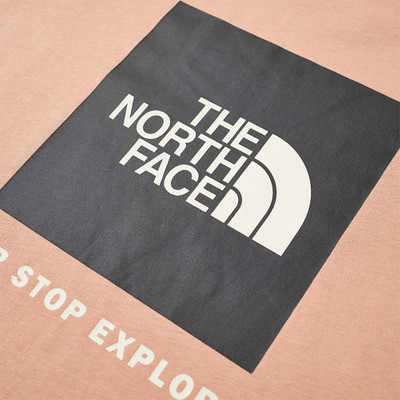 The North Face The North Face Red Box Tee outlook