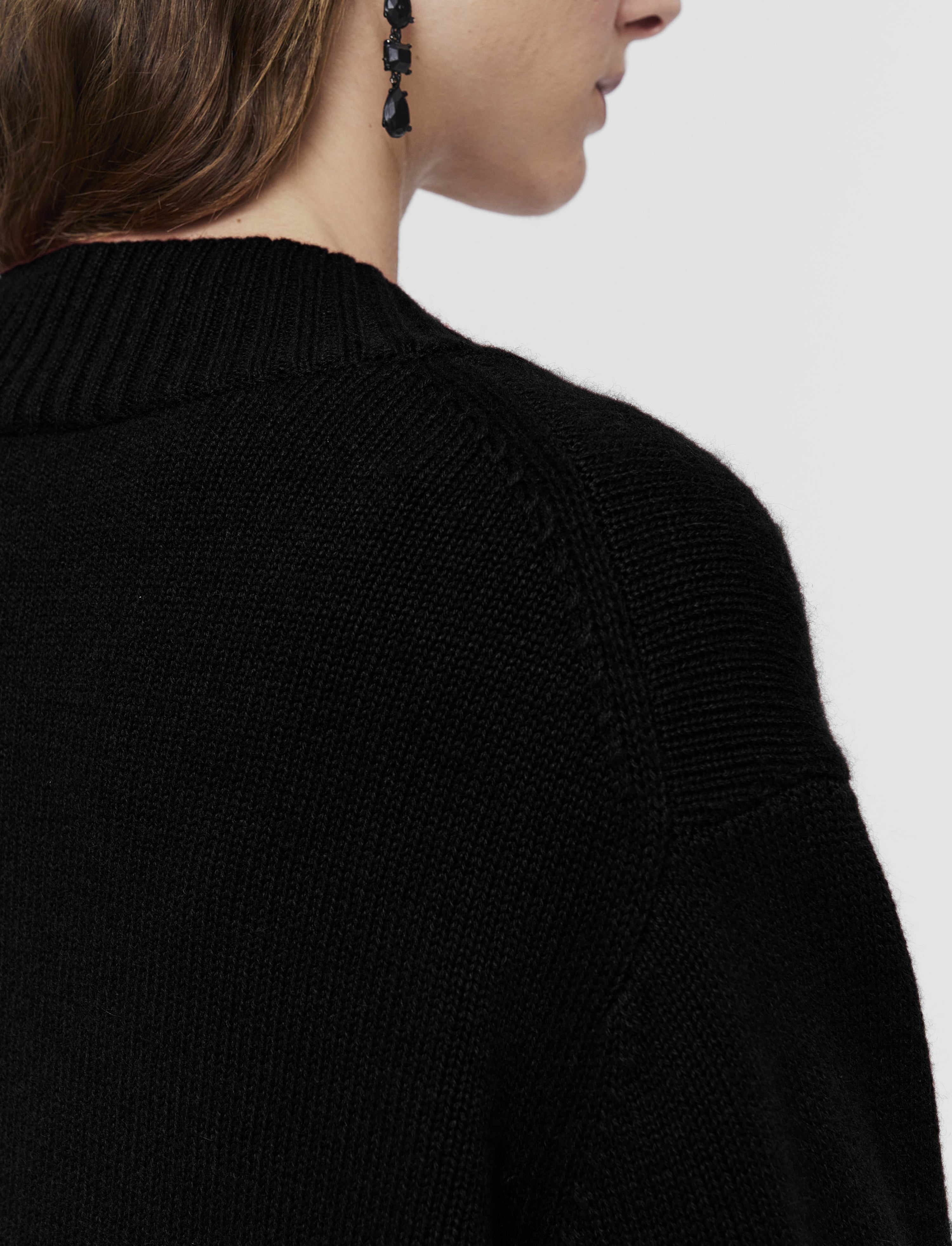 Luxe Cashmere V Neck Jumper - 5