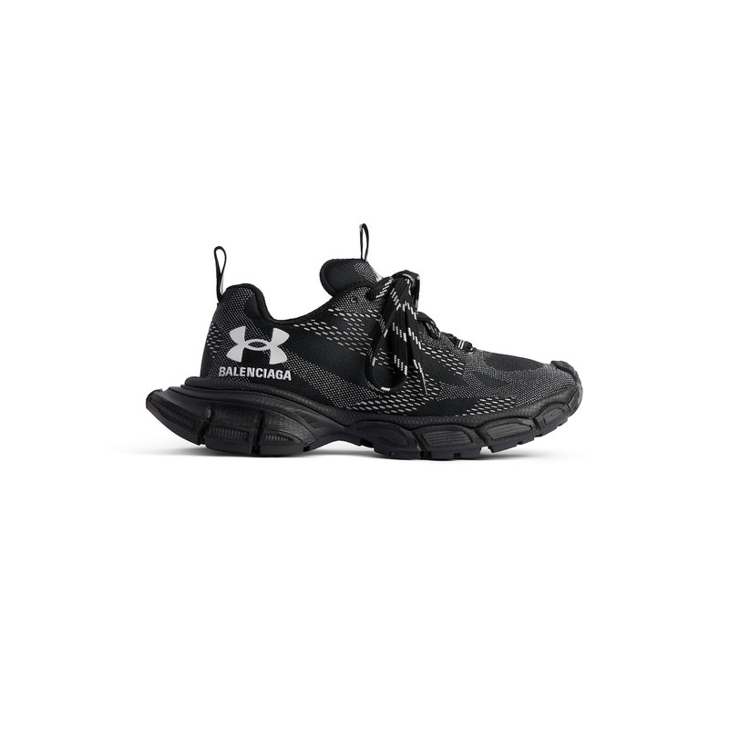 Men's Under Armour® 3xl Knit Sneaker in Black/white - 1