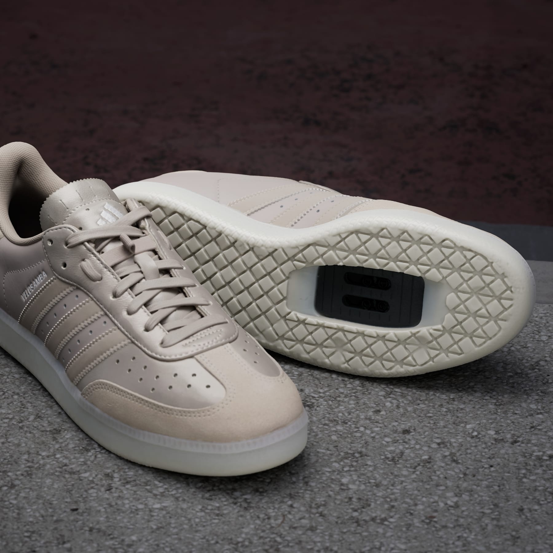 adidas Velosamba Leather Shoes - IH5213 | REVERSIBLE