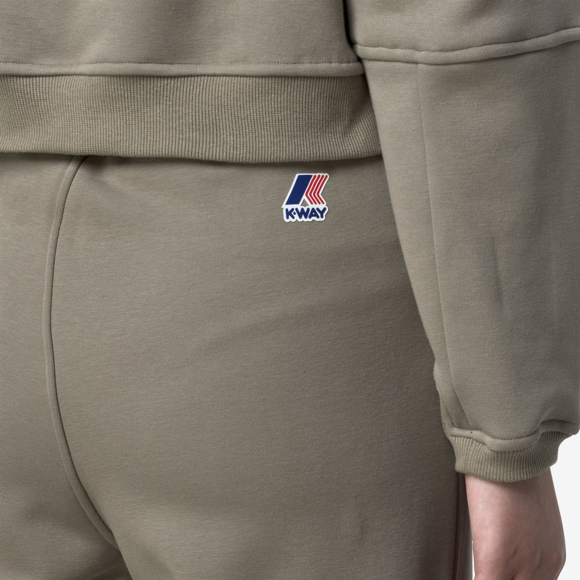 LOYRE BRUSHED PC - 2