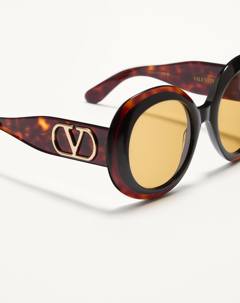DRAMATIC ROUND 1960S ACETATE EYEWEAR 7