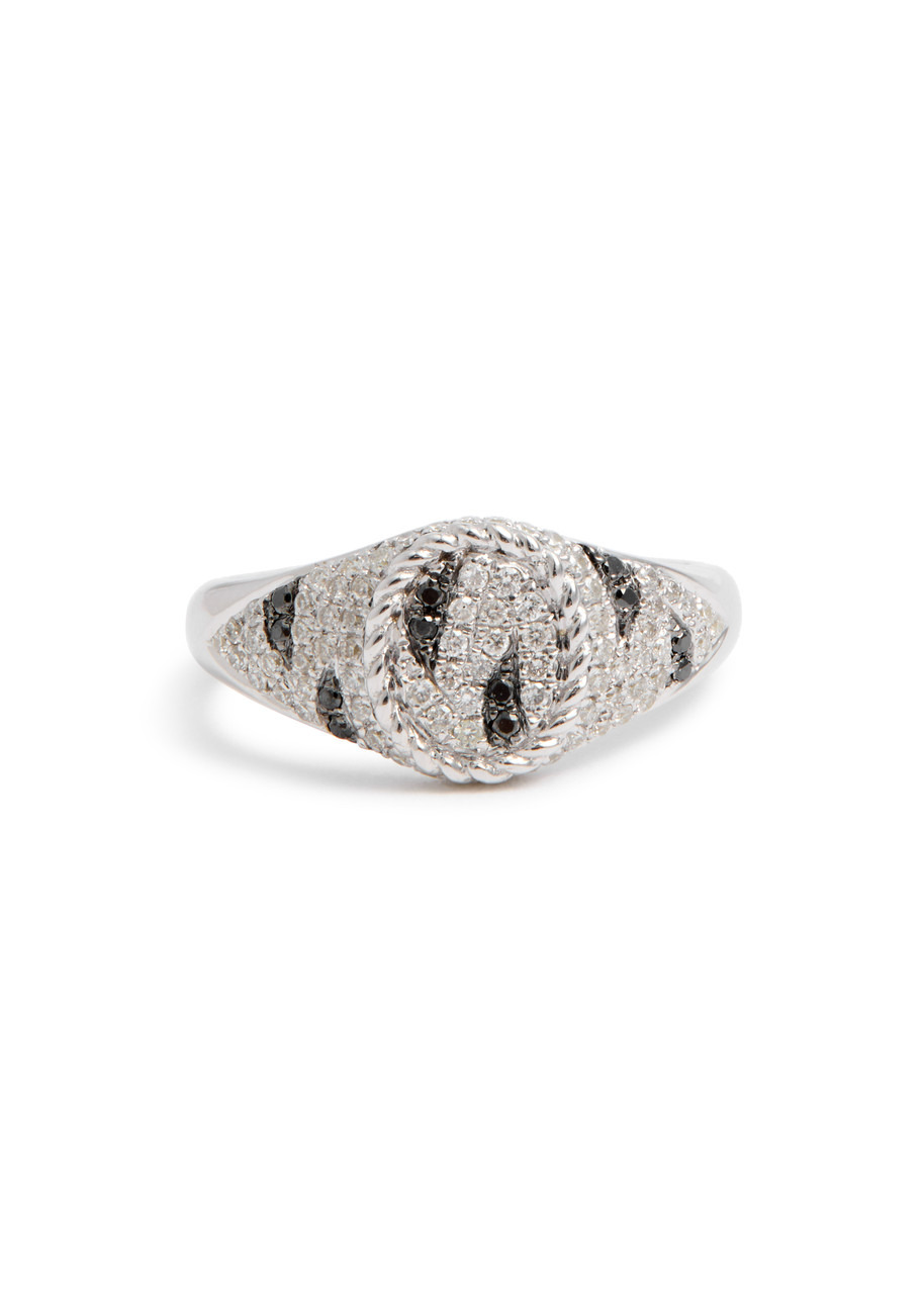 Yvonne Leon Baby Chevalière Ovale Zèbre 9kt White Gold Signet Ring - 1