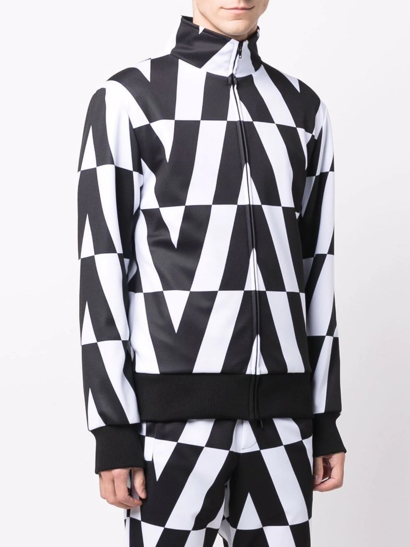 Optical pattern track jacket - 3