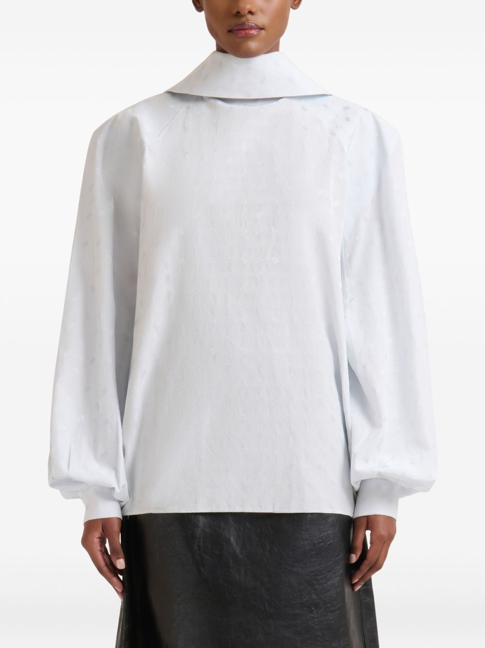 high-collar shirt - 3