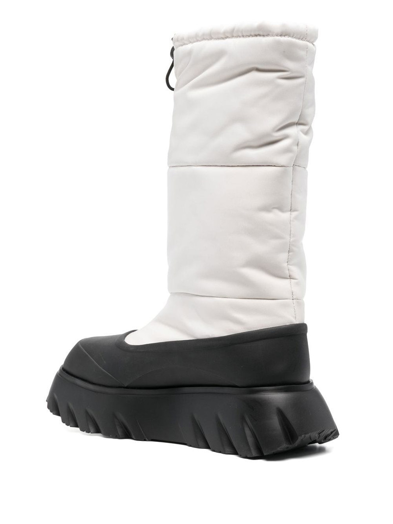 padded heart patch boots 3