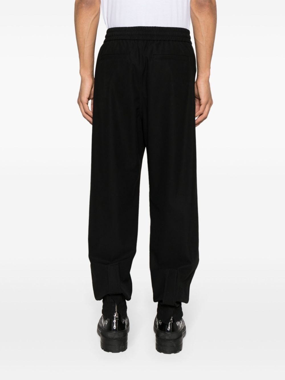 elasticated-waist tapered trousers - 4