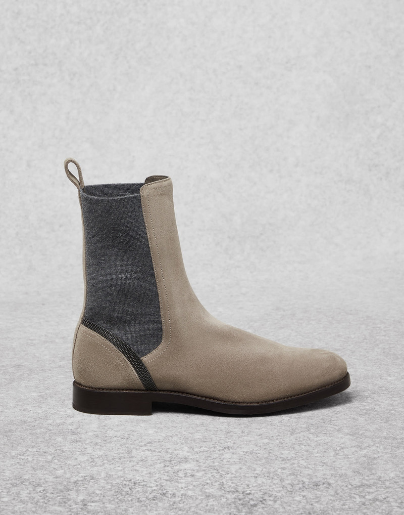 Suede Chelsea boots with shiny contour 5