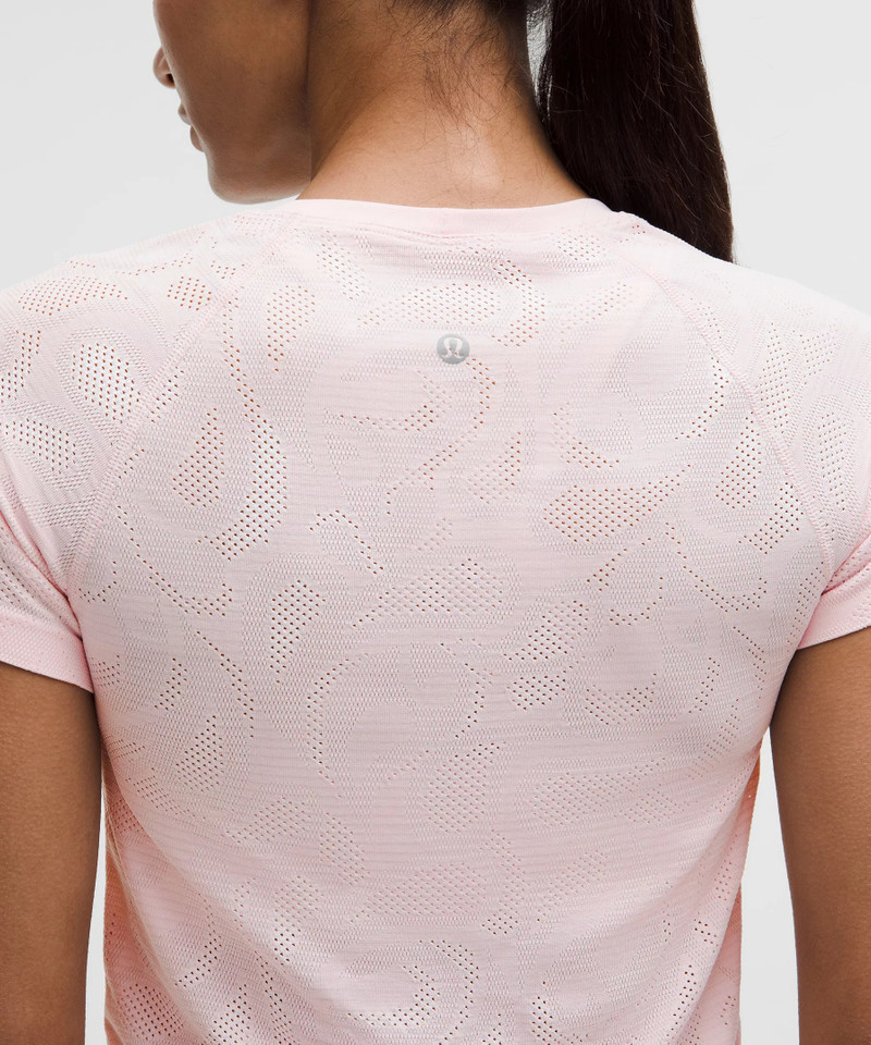Swiftly Tech Short-Sleeve Shirt 2.0 Hip Length *Paisley 5