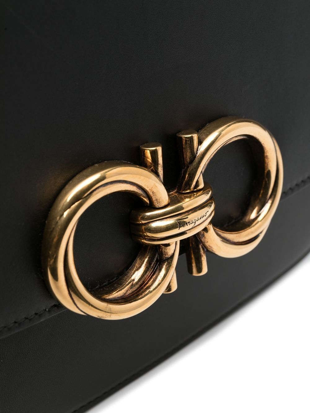 Gancini leather shoulder bag - 4
