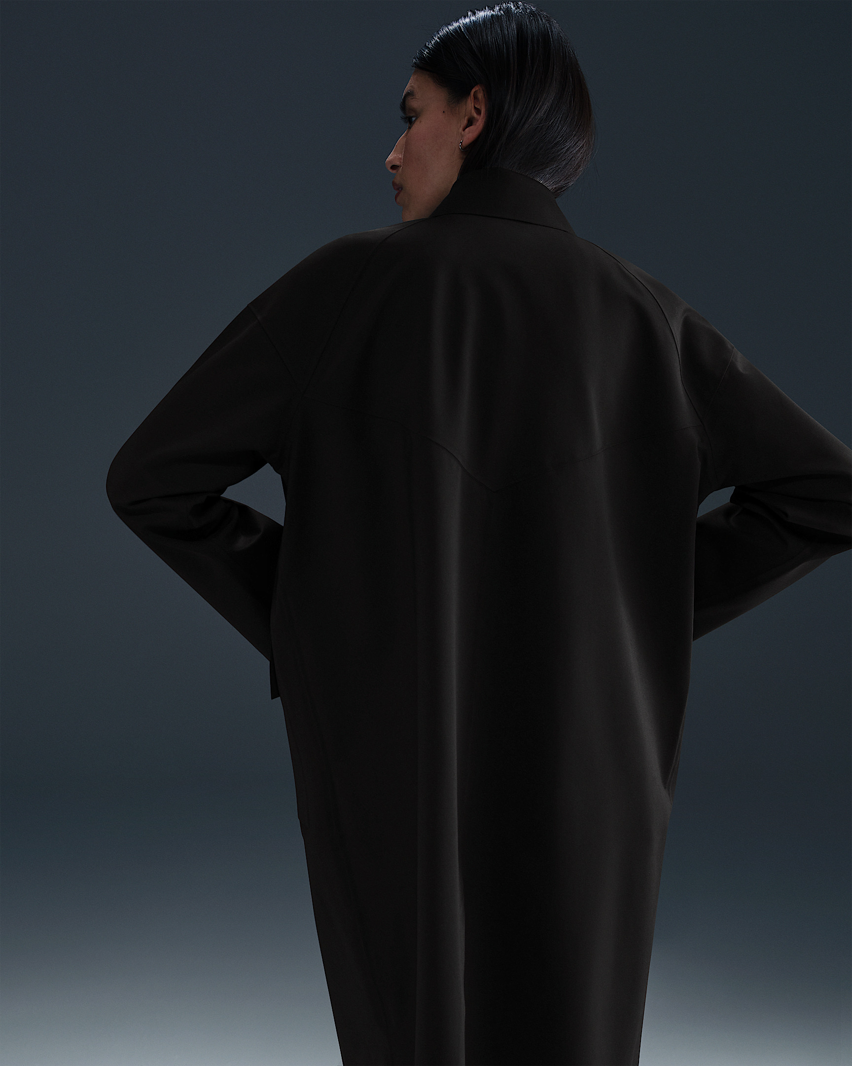 Nike Sportswear Windrunner Women's Storm-FIT ADV Oversized Trench Coat - 2