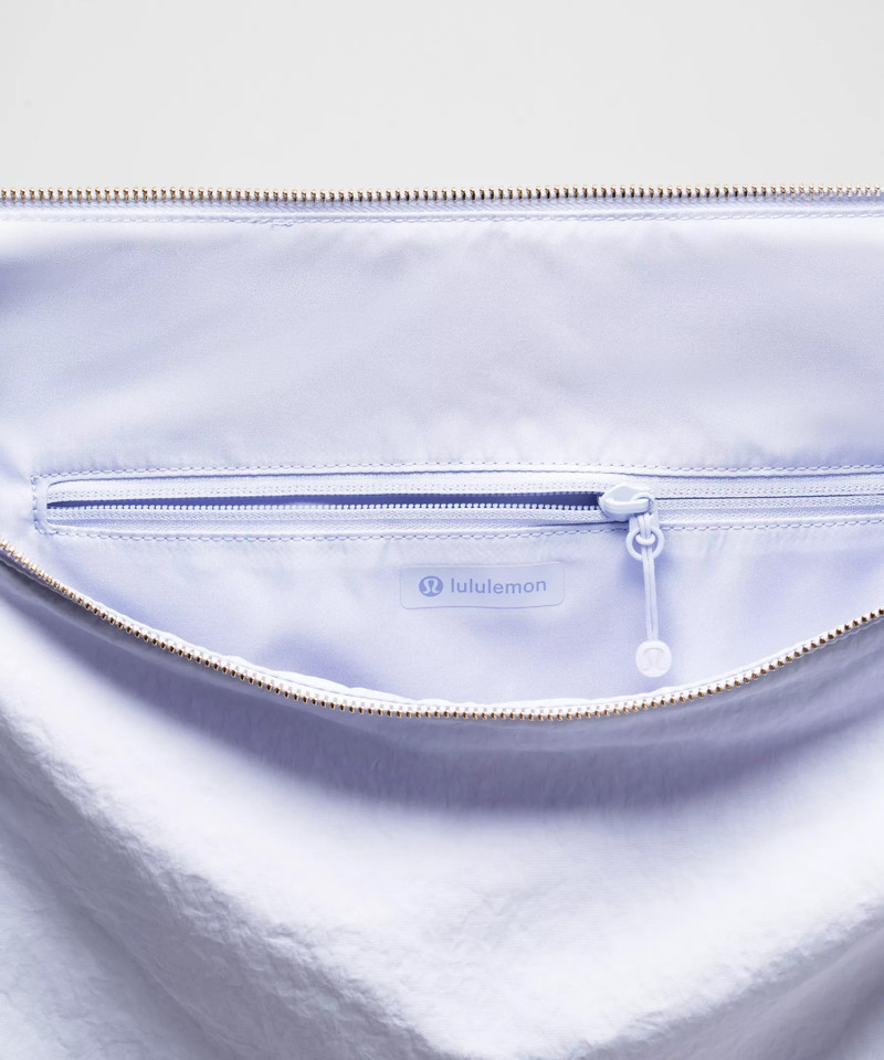 Convertible Ruched Crossbody Bag *Large 16L 5