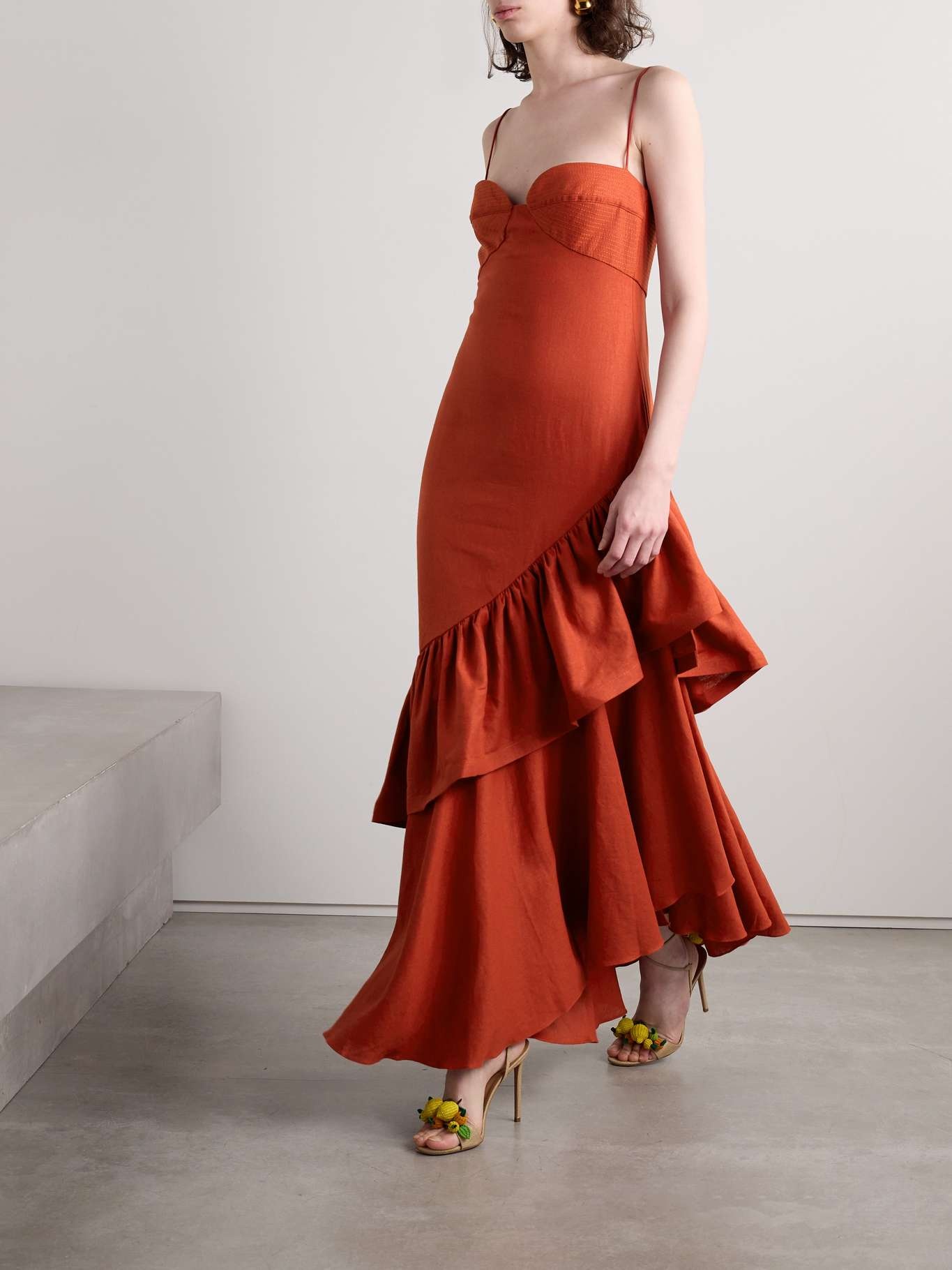 Acércate Más asymmetric ruffled linen-blend dress - 2