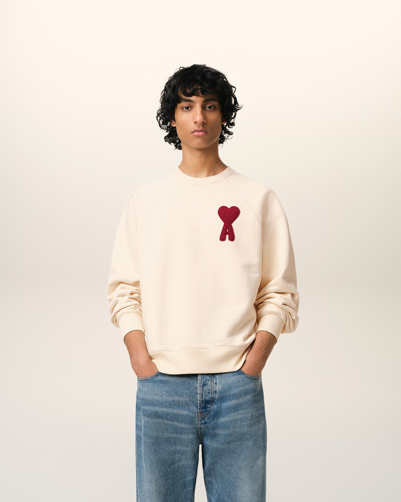 AMI Paris BEIGE COTTON AMI DE COEUR PATCH SWEATSHIRT outlook