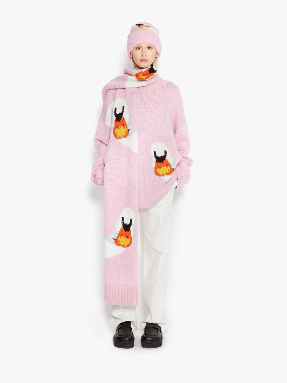 OVERSIZED SWAN CREWNECK JUMPER - 5