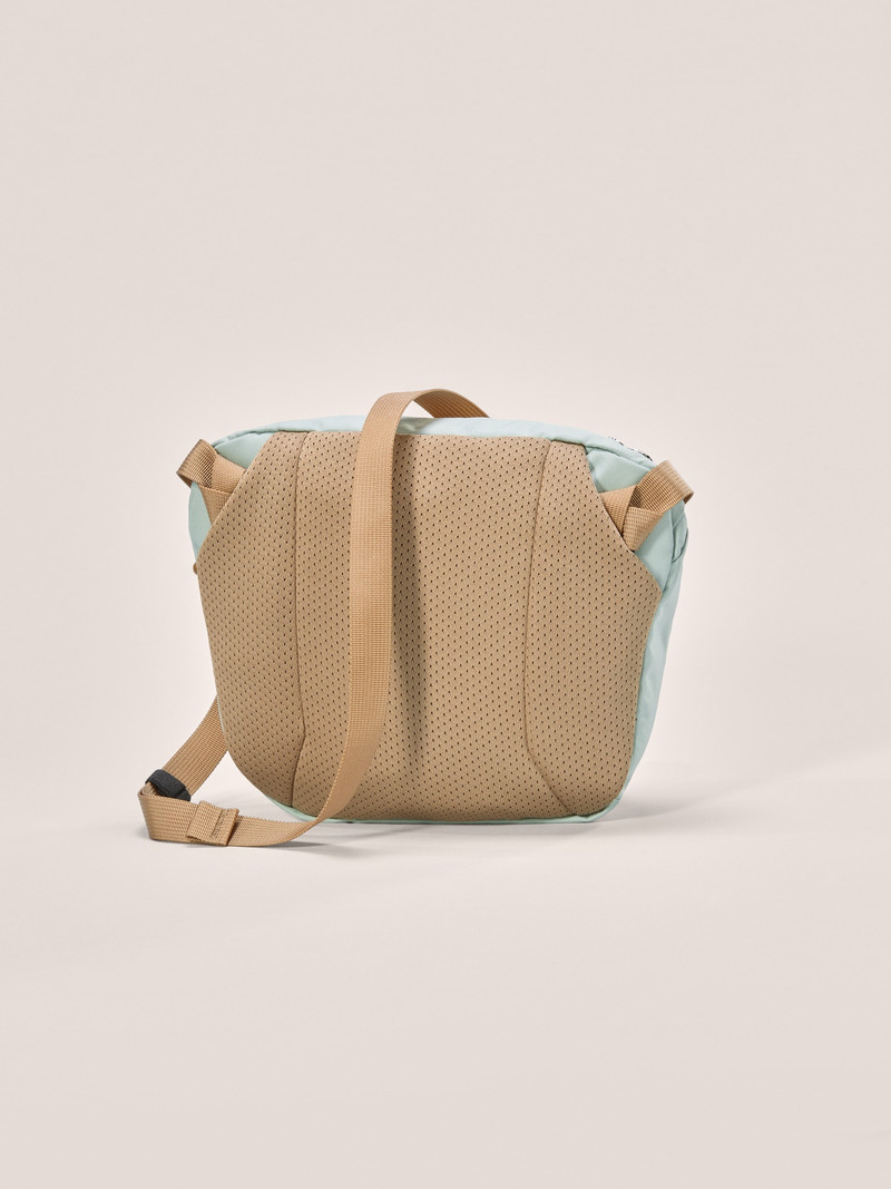 Arc'teryx Mantis 2 Waist Pack outlook