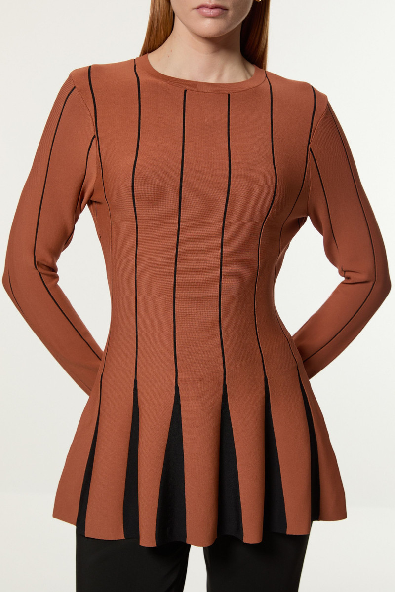 Long Sleeve Knit Top 3
