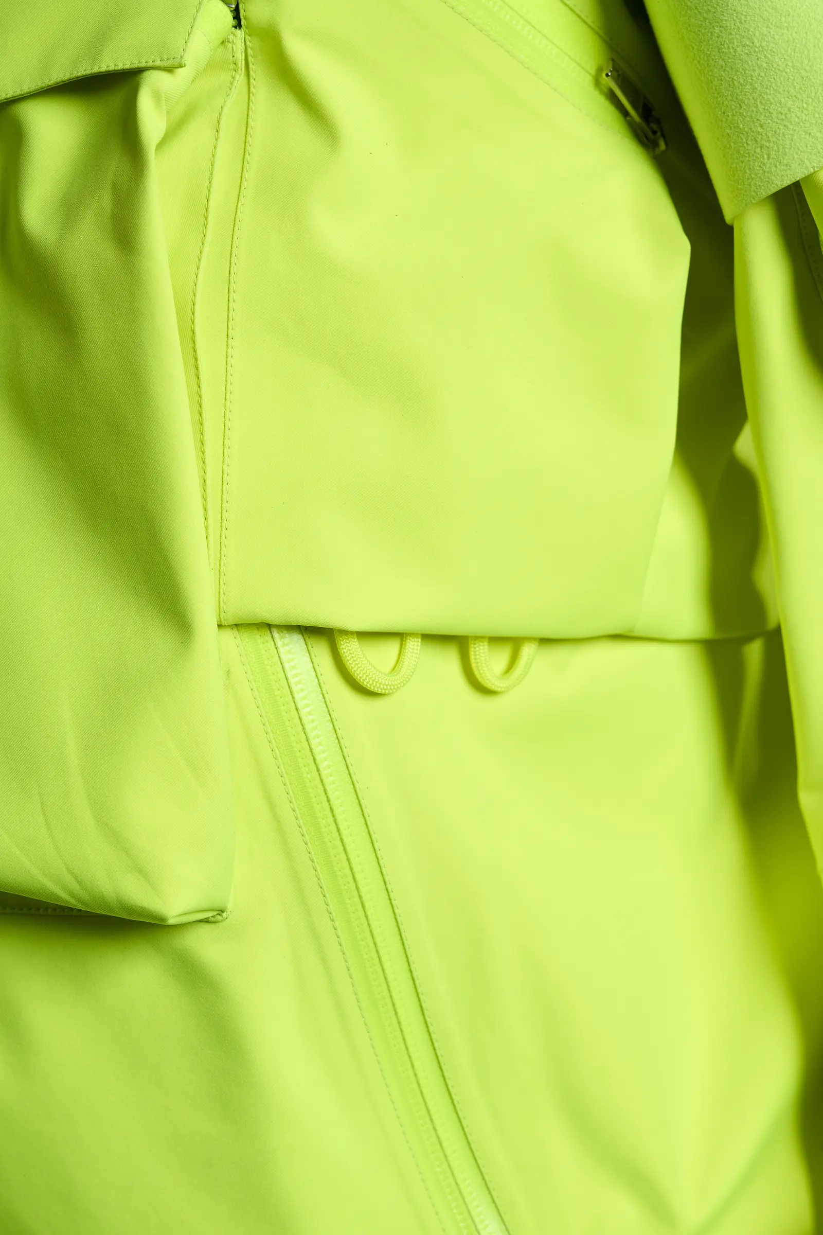 J1W-GTV 2.5L Gore-Tex Interops Jacket Hi-Vis Yellow - 36
