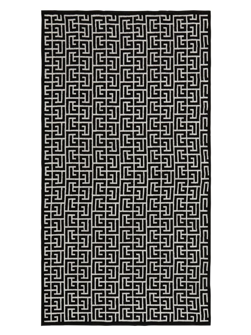 PB Labyrinth-print beach towel 1