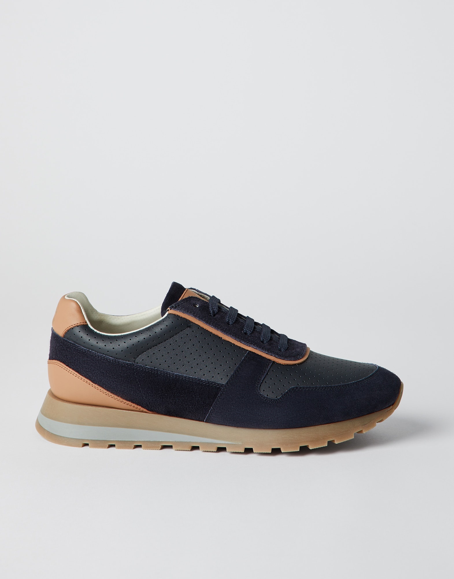 Punched calfskin and suede runners - 5