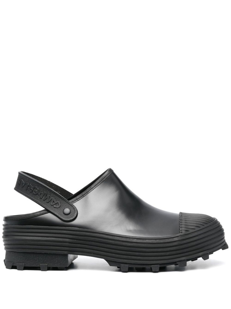 Traktori clogs 1
