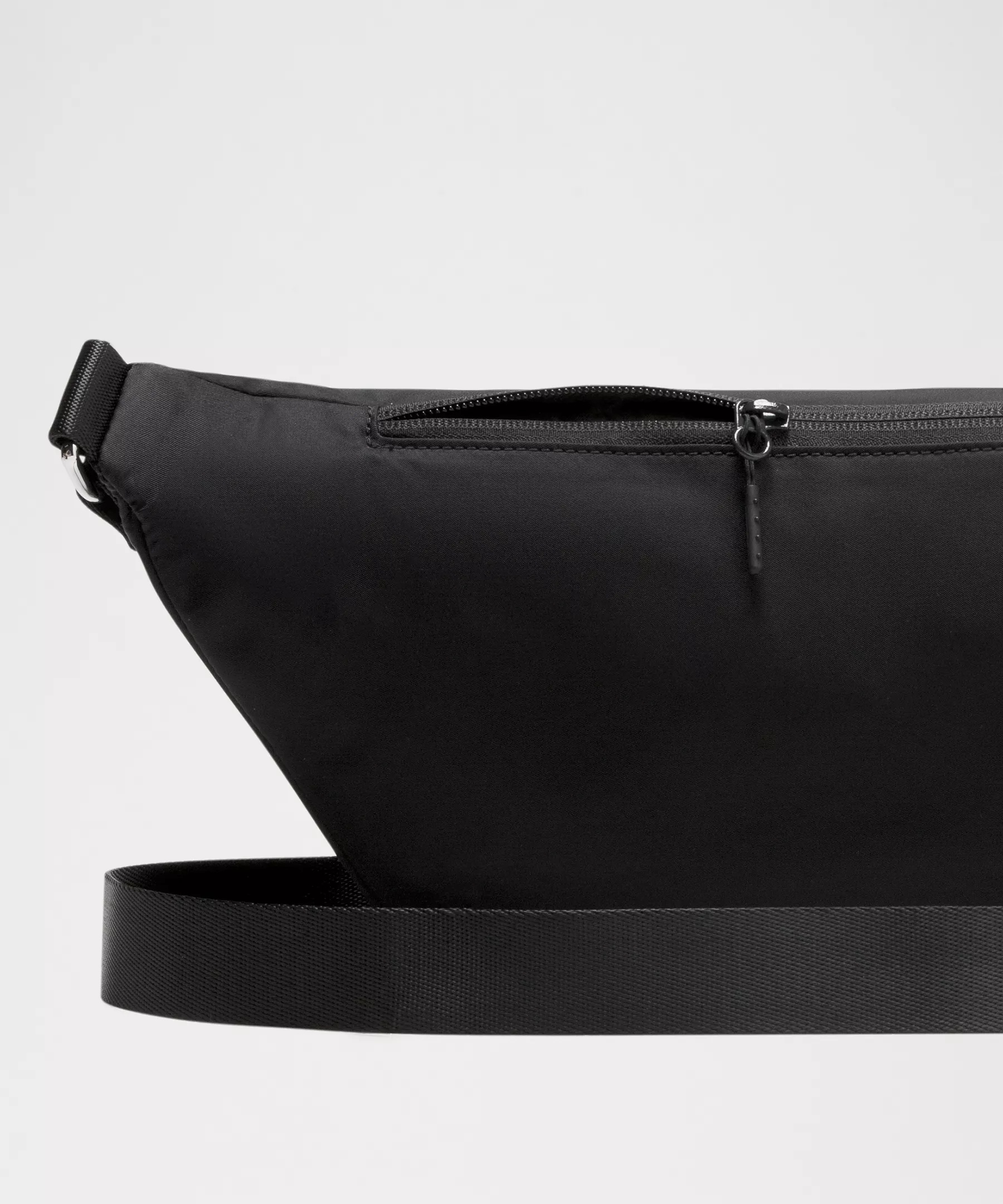 City Essentials Belt Bag 3L - 5