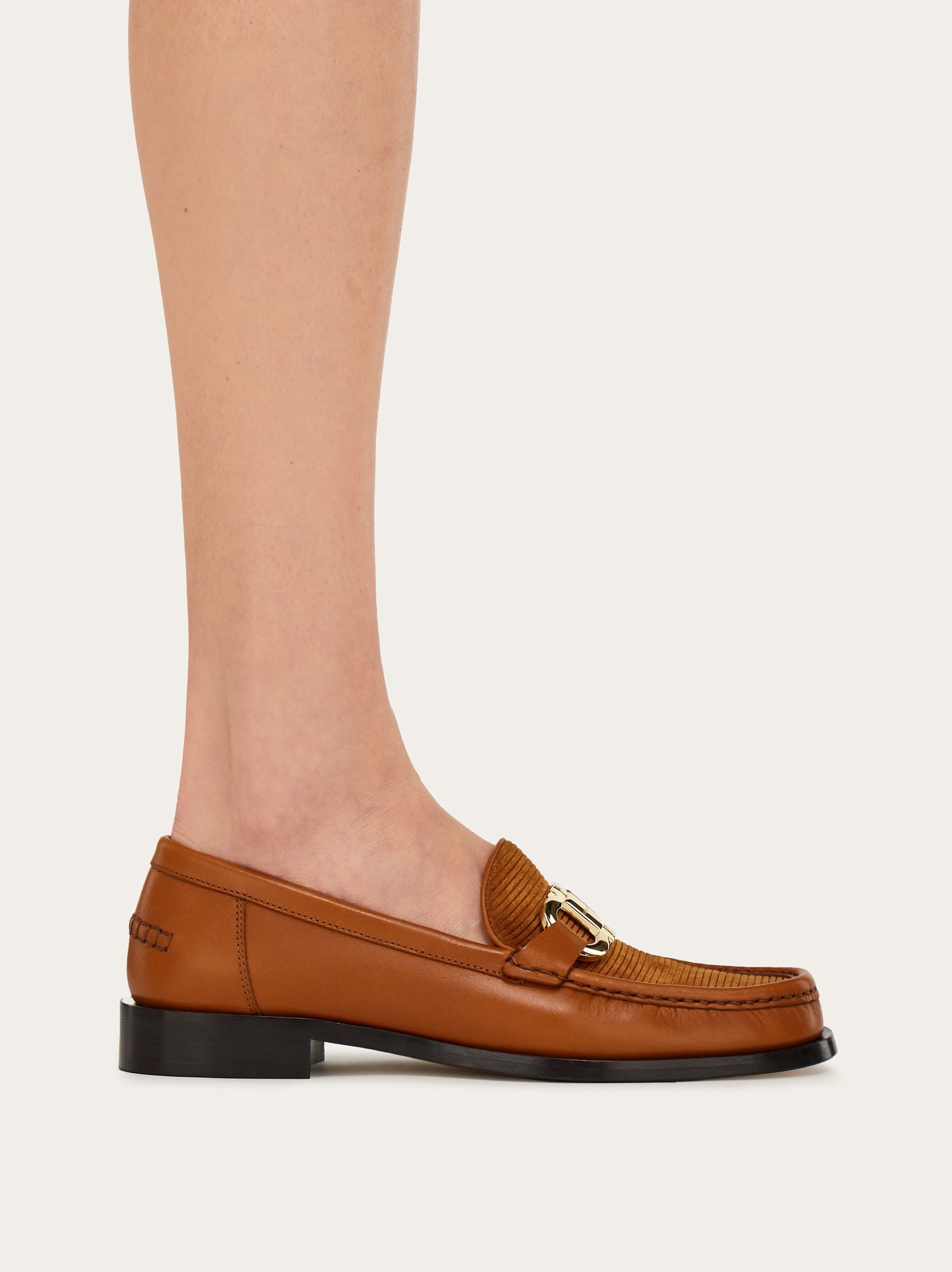 Loafer with Gancini ornament - 4