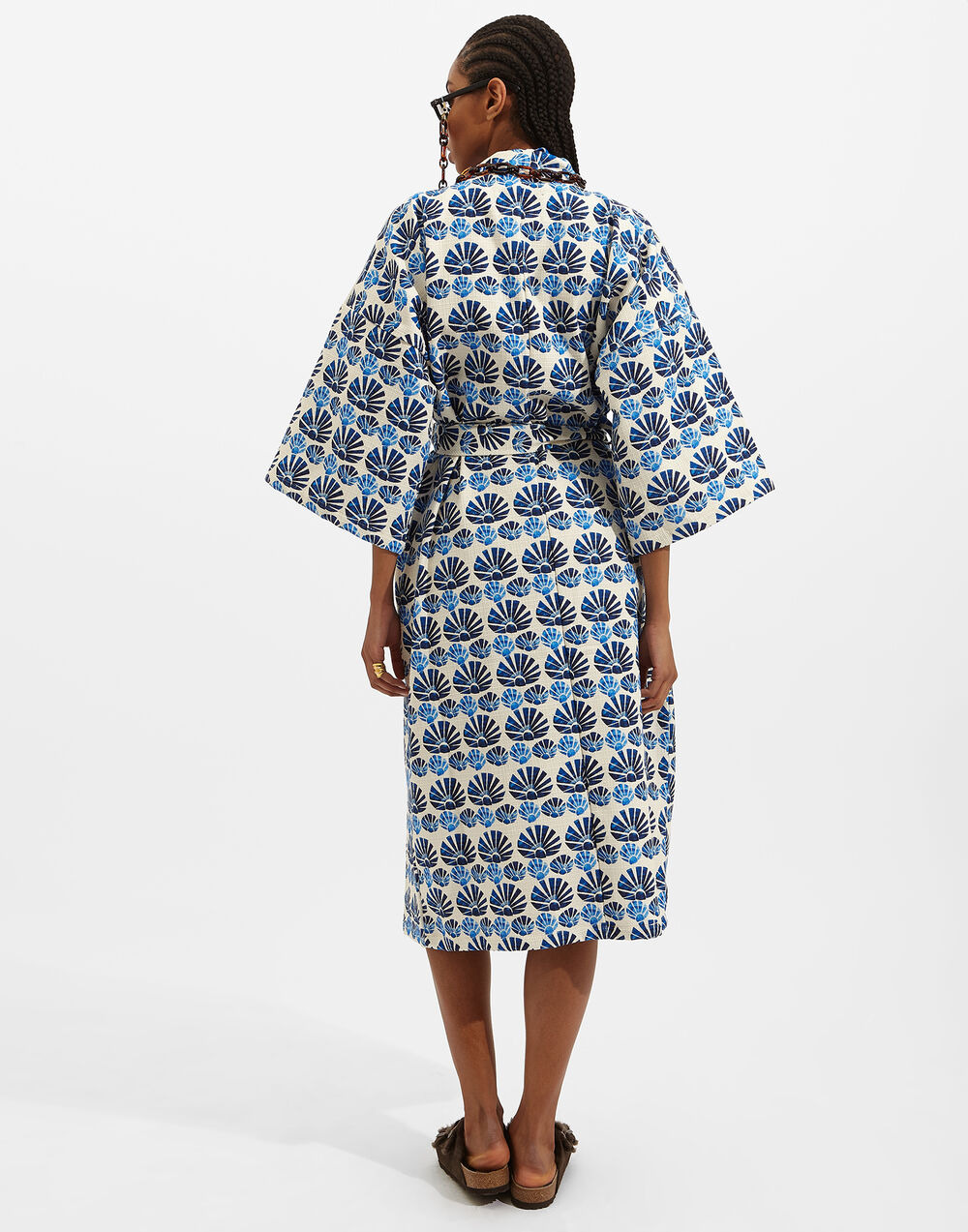 Robe - 6