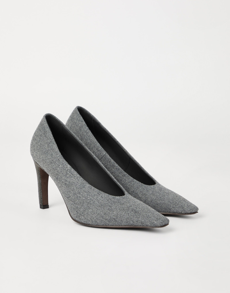Water-resistant virgin wool flannel heels with precious details - 1