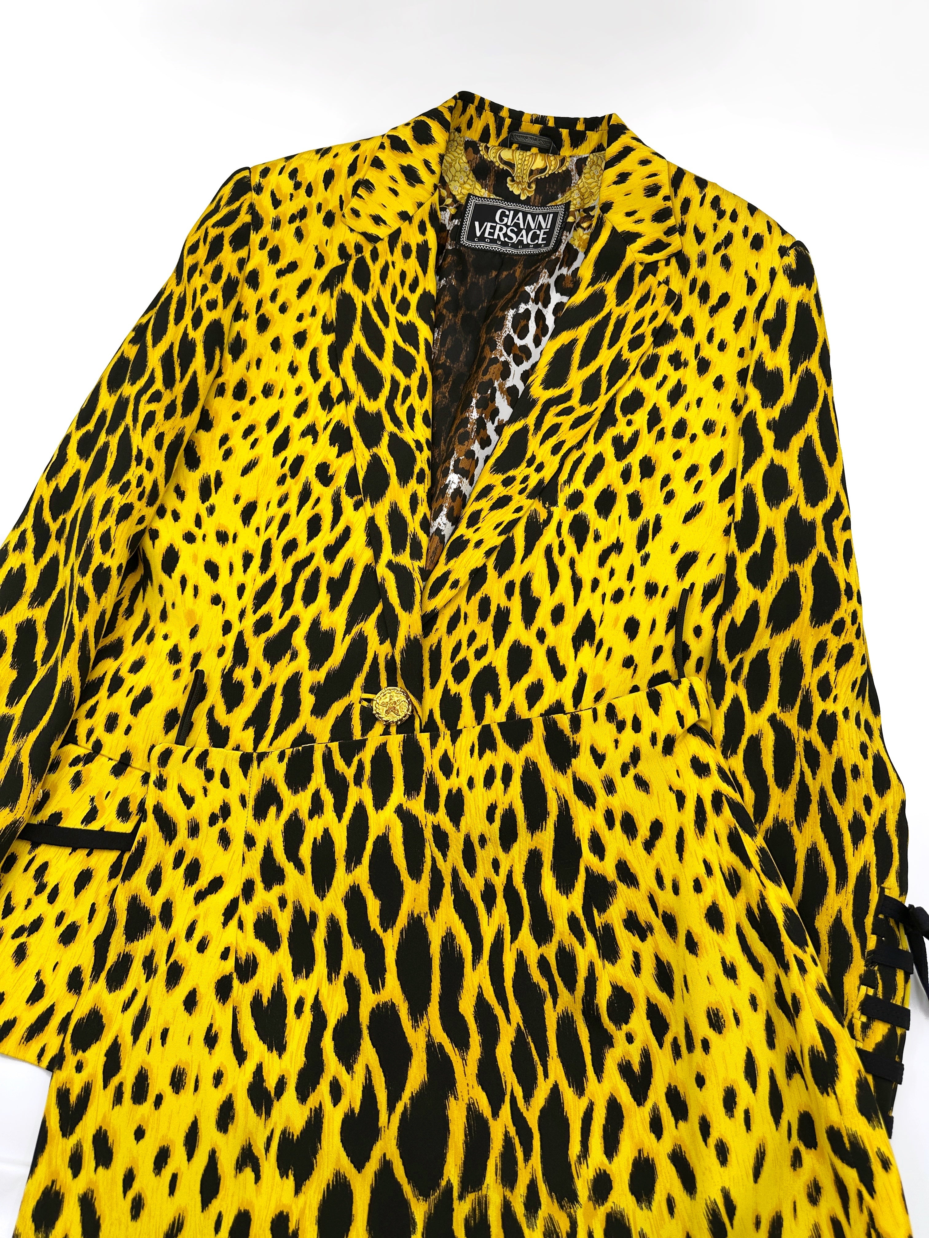 MONUMENTAL Gianni Versace Spring 1992 ANIMALIER Runway Leopard Print Silk Blazer Skirt Set 42 - 10