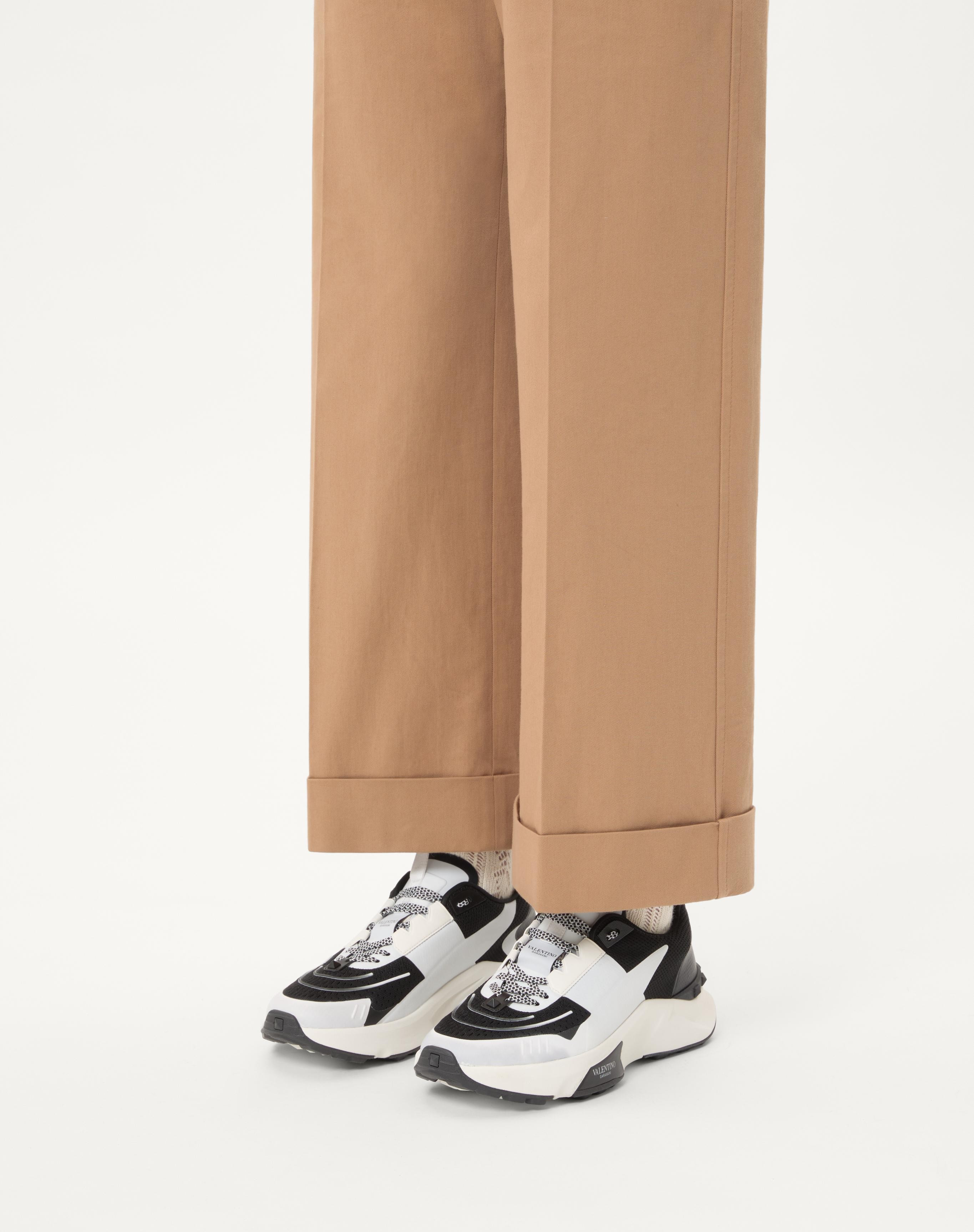 TRUE ACT LOW TOP SNEAKER IN MESH AND RUBBERIZED FABRIC - 2