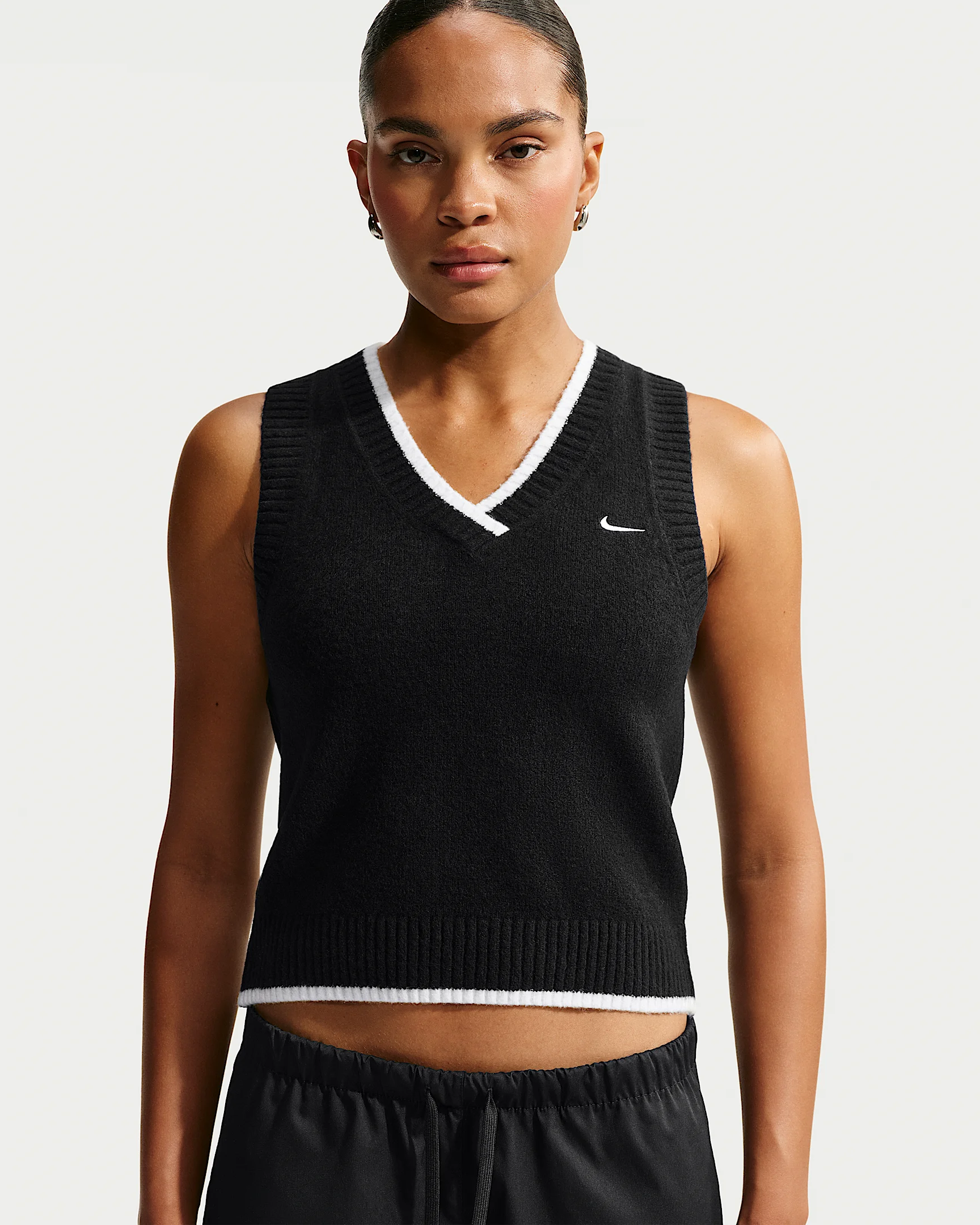 Nike Sportswear Chill Knit Women's Loose Sweater Vest - 1