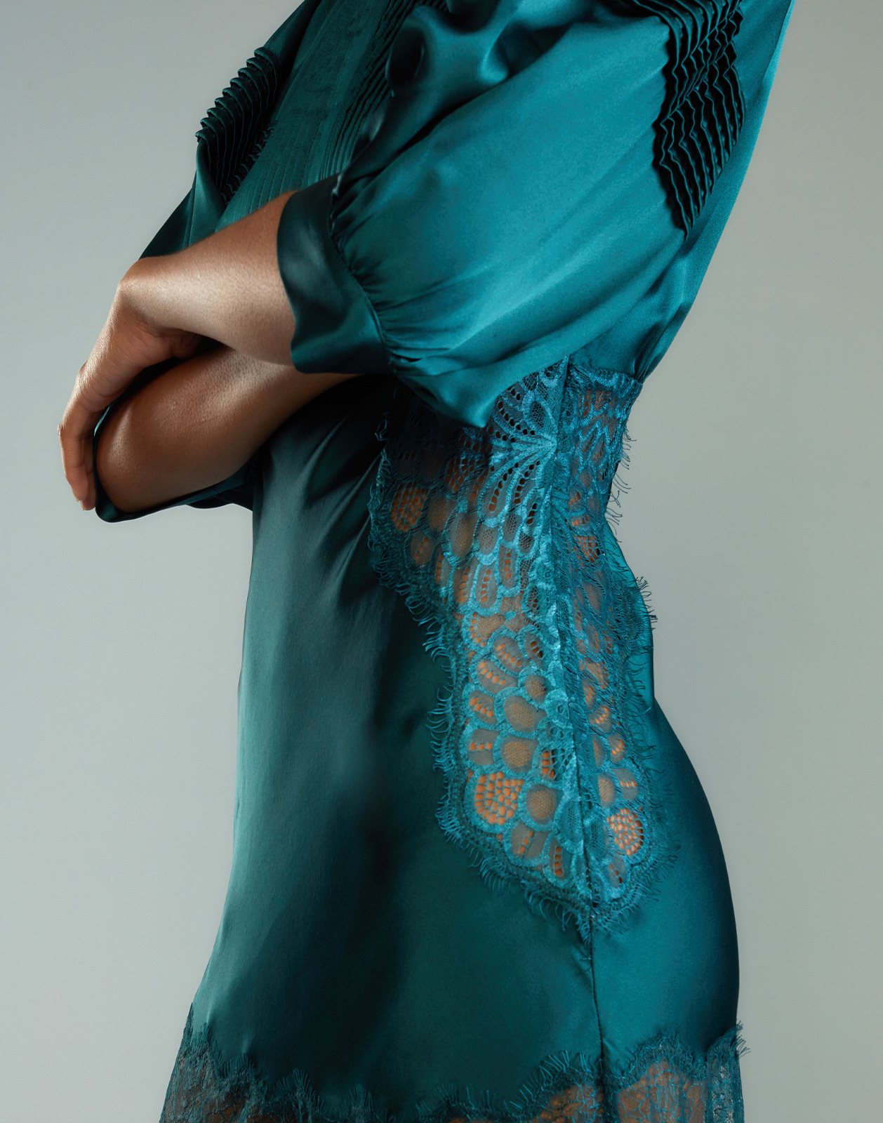 Lure Lace Dress - 9