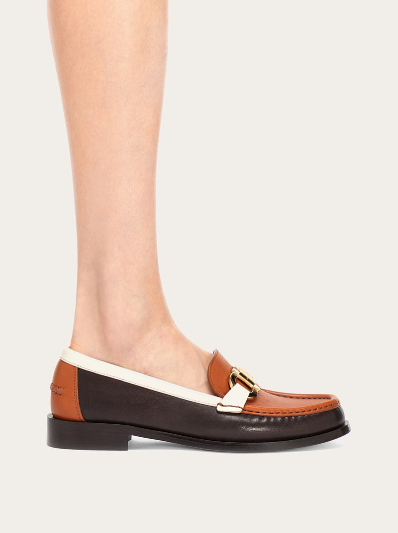 FERRAGAMO Moccasin with Gancini ornament outlook