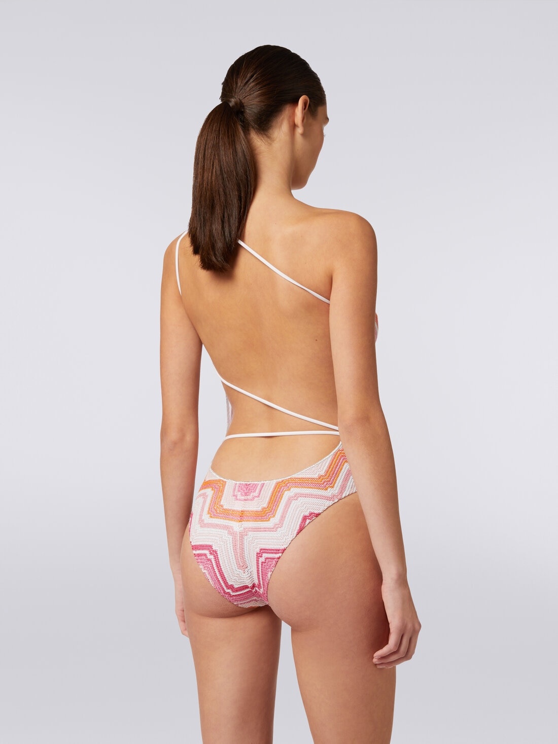 One-shoulder one-piece swimming costume in chevron crochet with lurex - 4