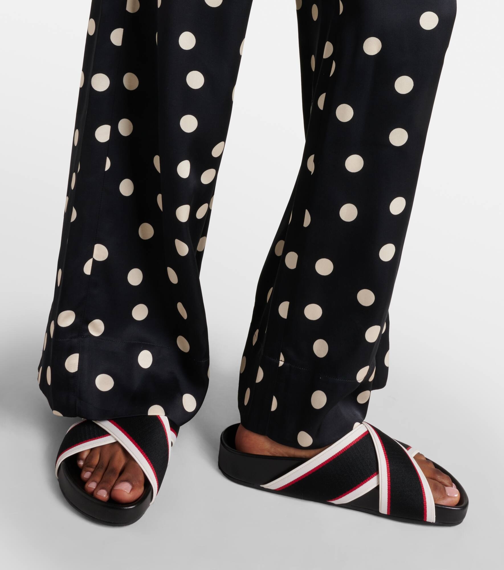 Hot Cross Bizz ribbon sandals - 4