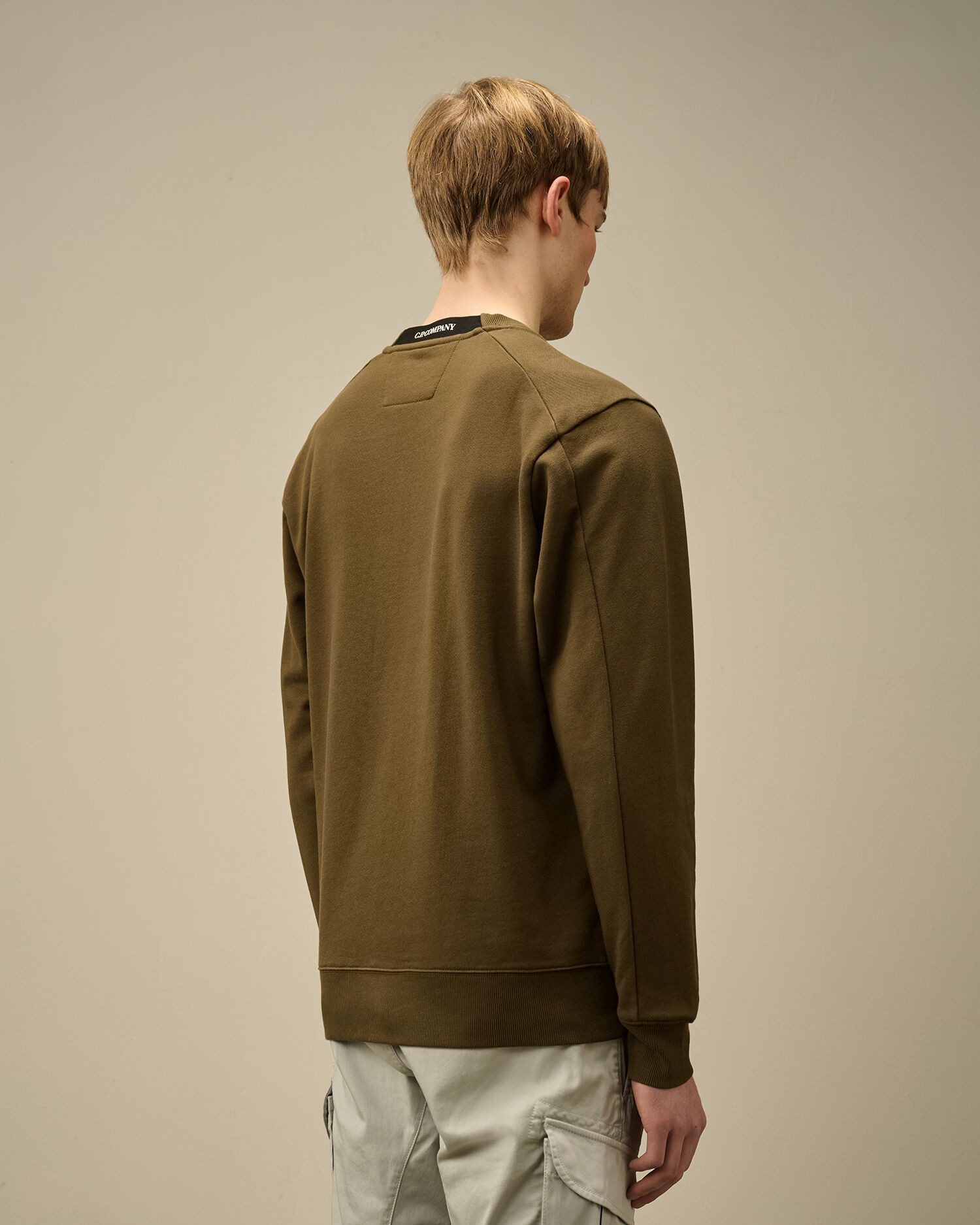 Diagonal Raised Fleece Crewneck Lens Sweatshirt - 4
