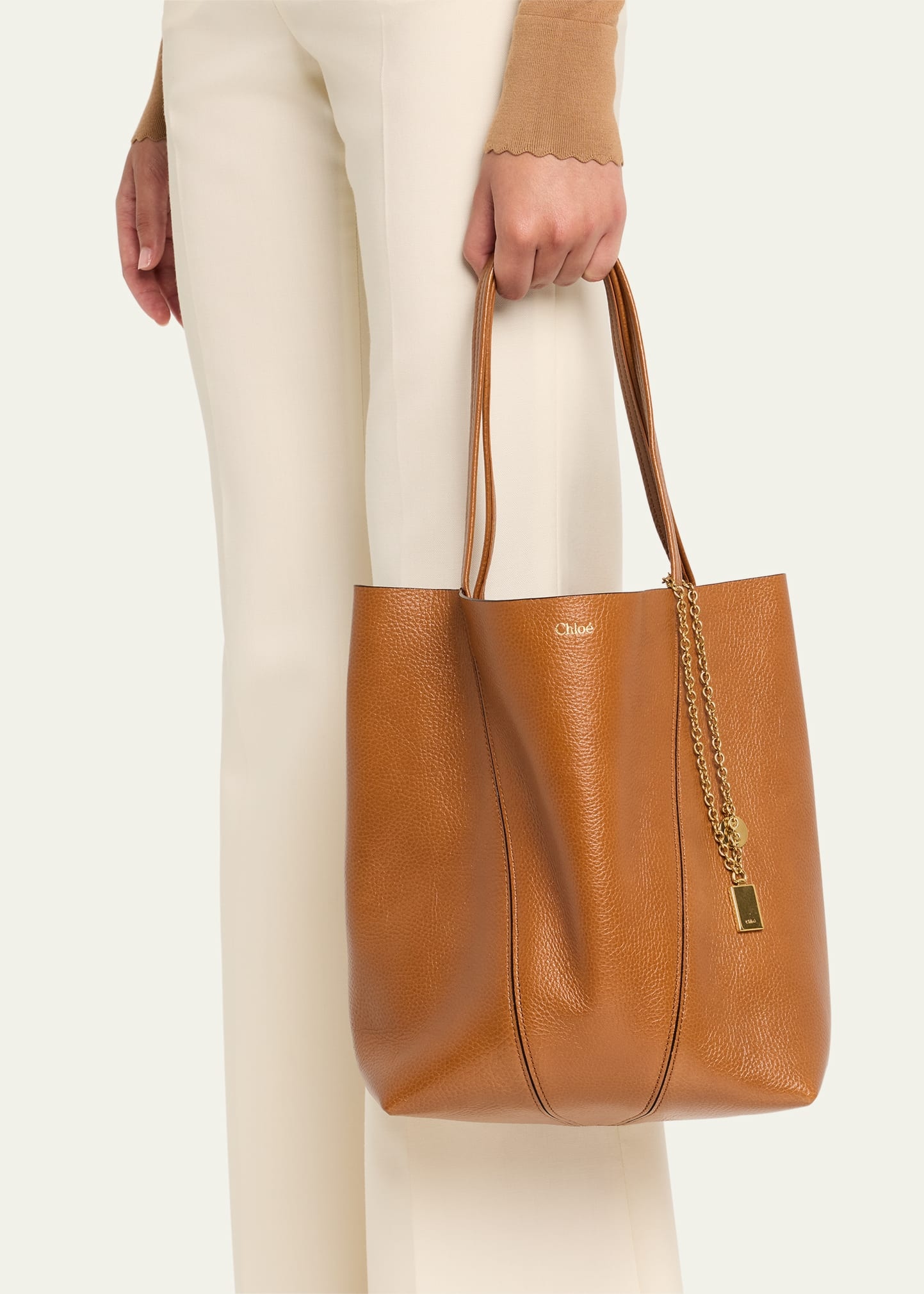 Spin Medium Tote Bag in Leather - 2