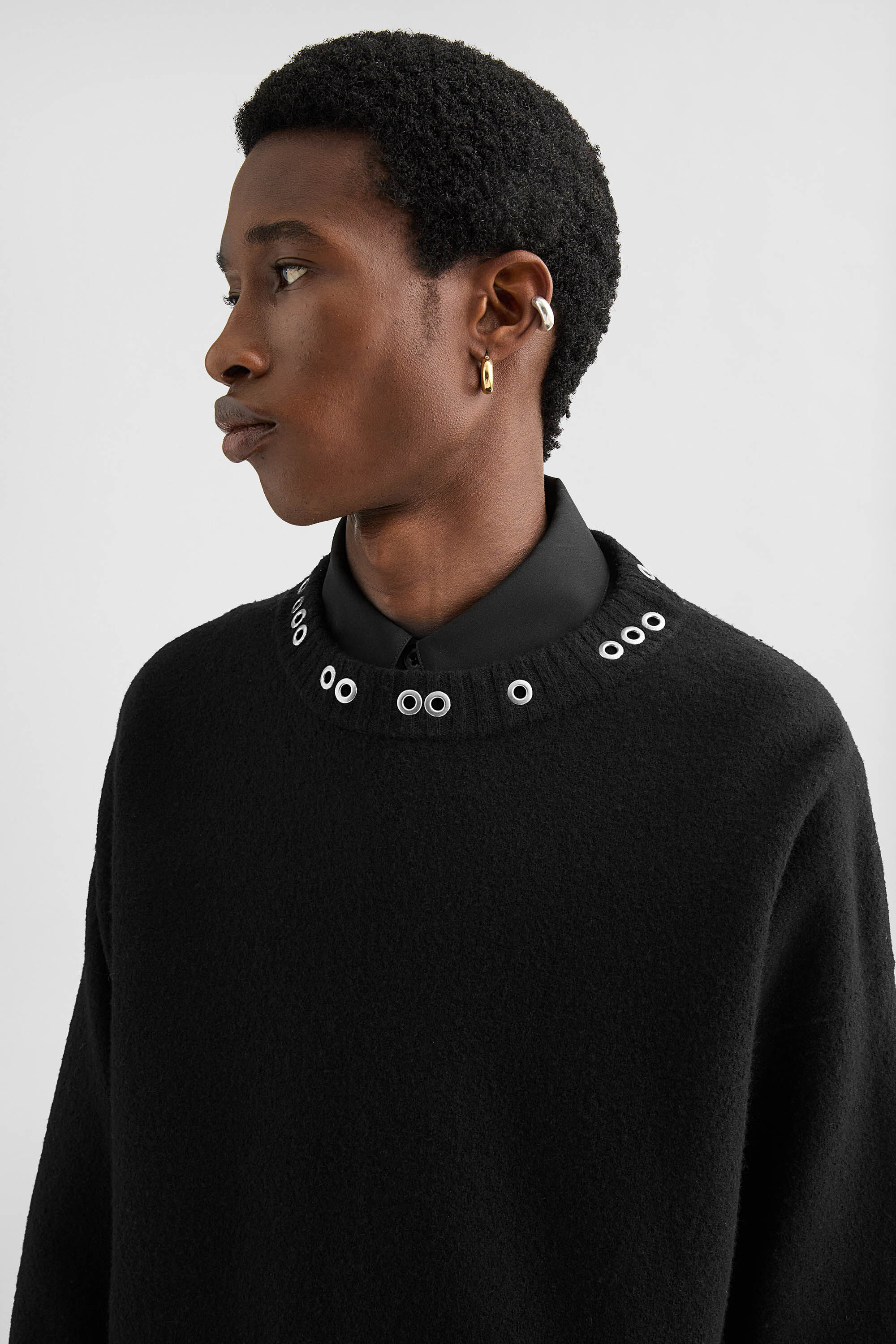 Lightweight Wool Crew-Neck Sweater - 5
