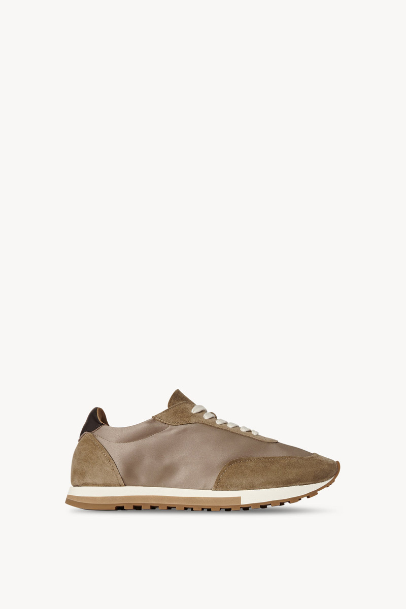 Owen Runner in Suede and Nylon 1