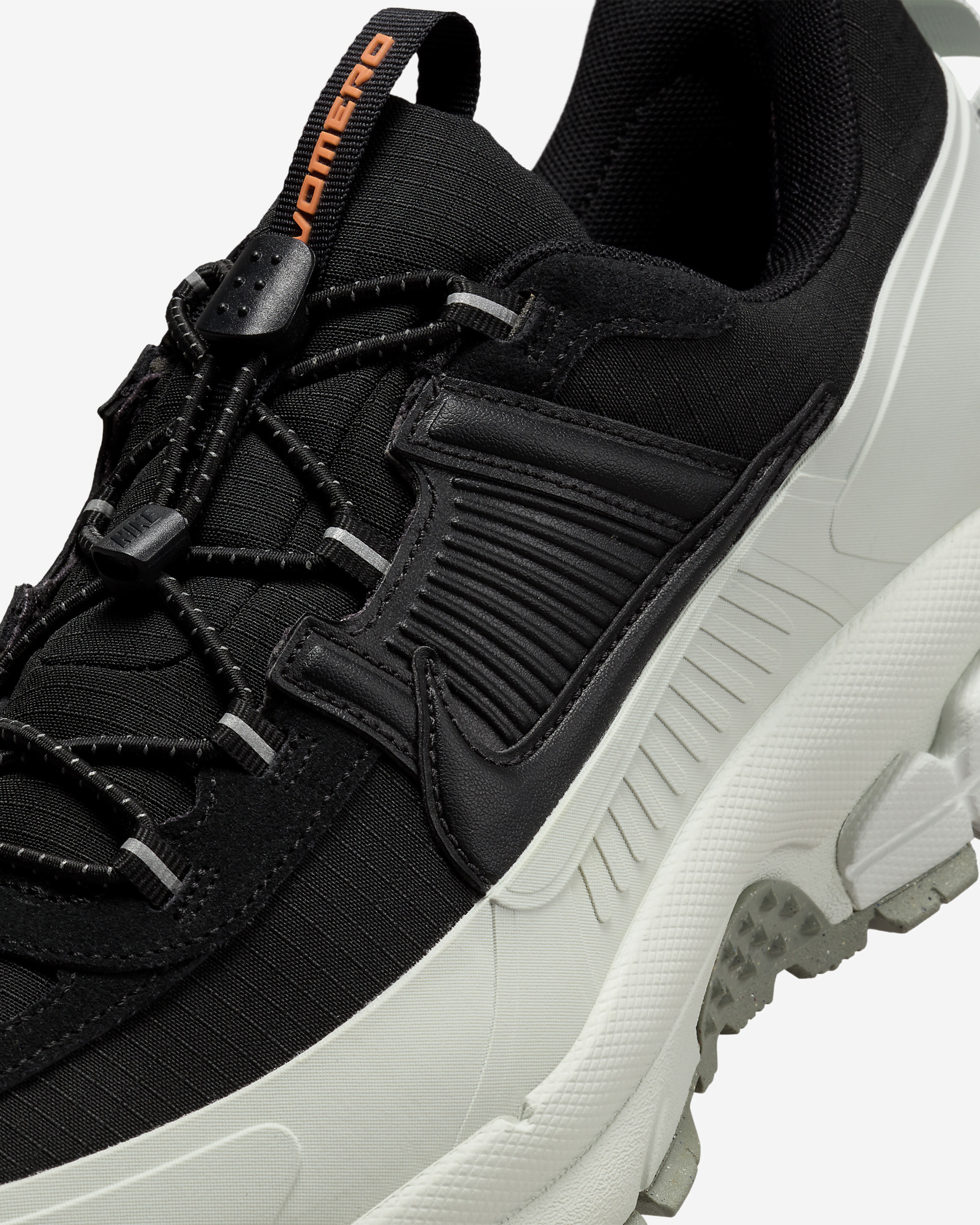 Nike Zoom Vomero Roam Men's Winterized Shoes - 7