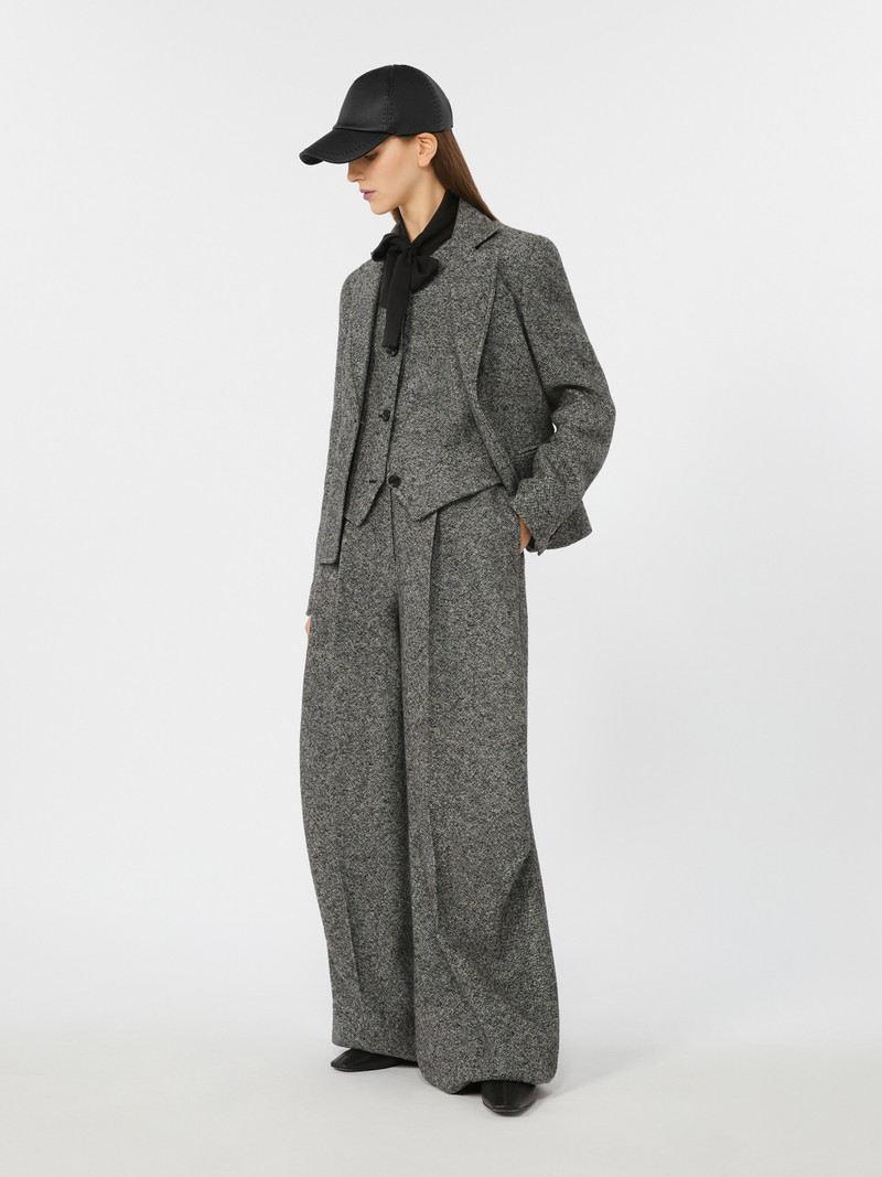 Max Mara SALMONE Feminine, wool and silk blazer outlook