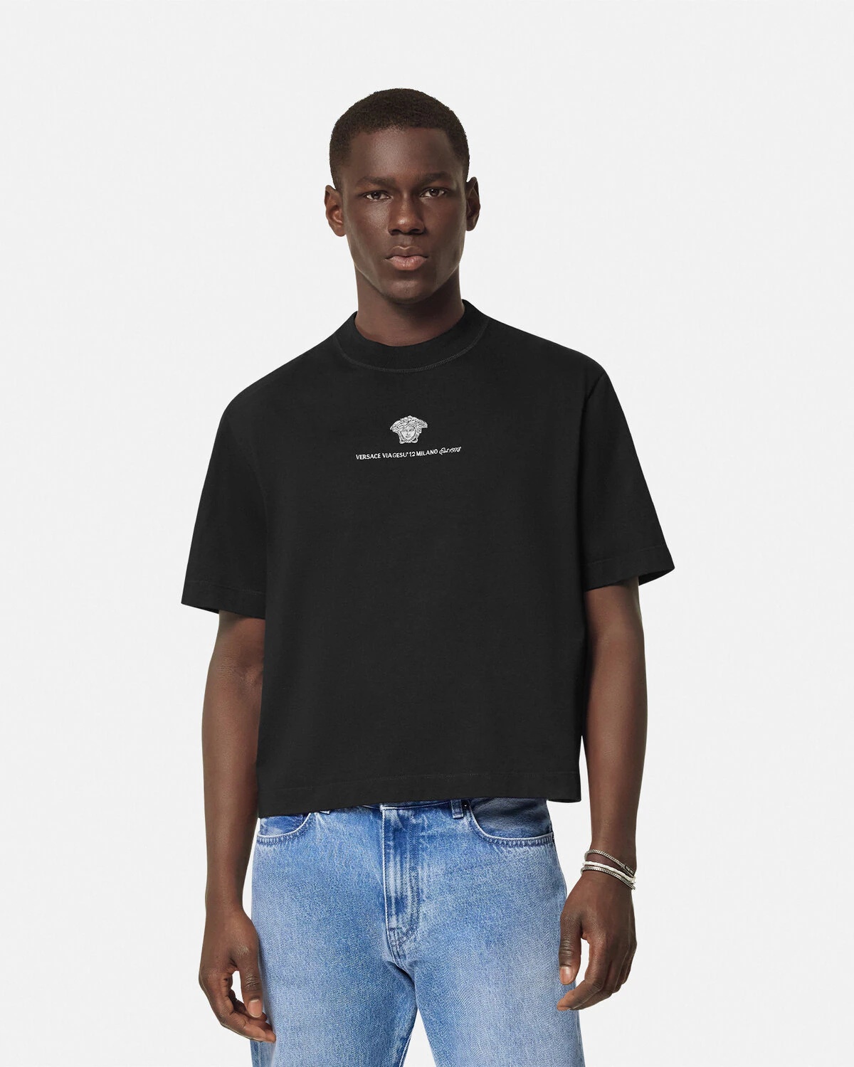 Embroidered Medusa Milano T-Shirt - 4
