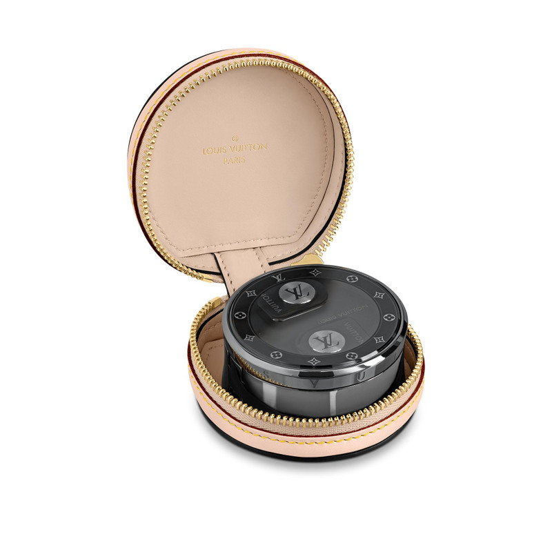 Louis Vuitton Horizon Wireless Earphones Case 3