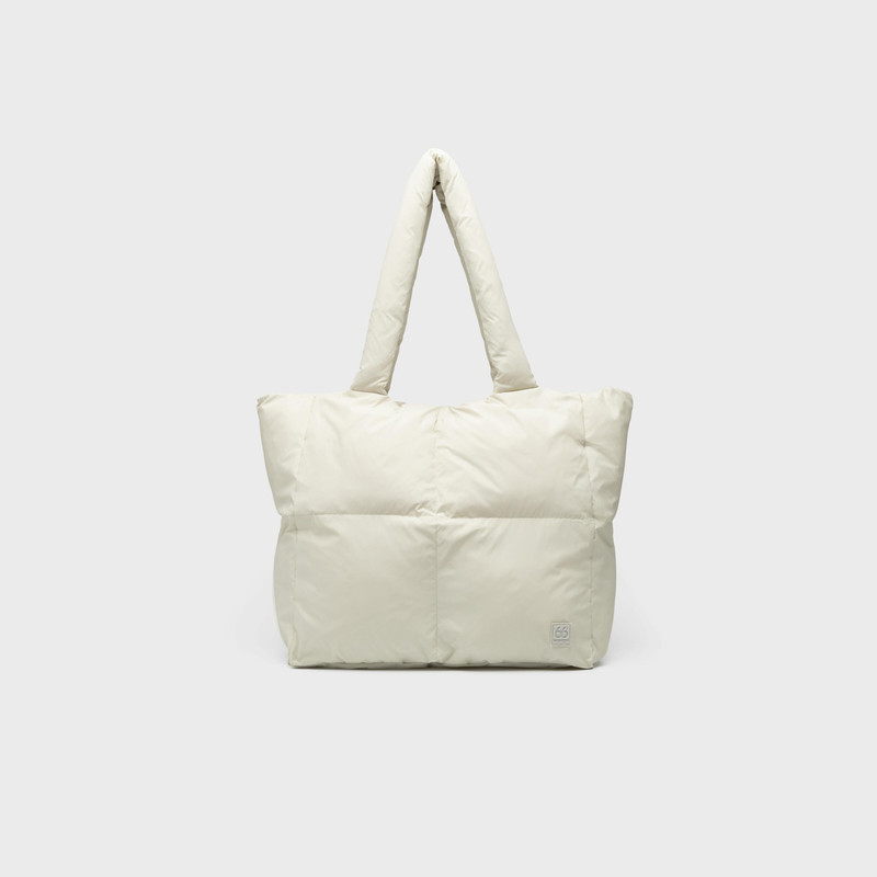 Dyngja Puffy Tote Bag 1