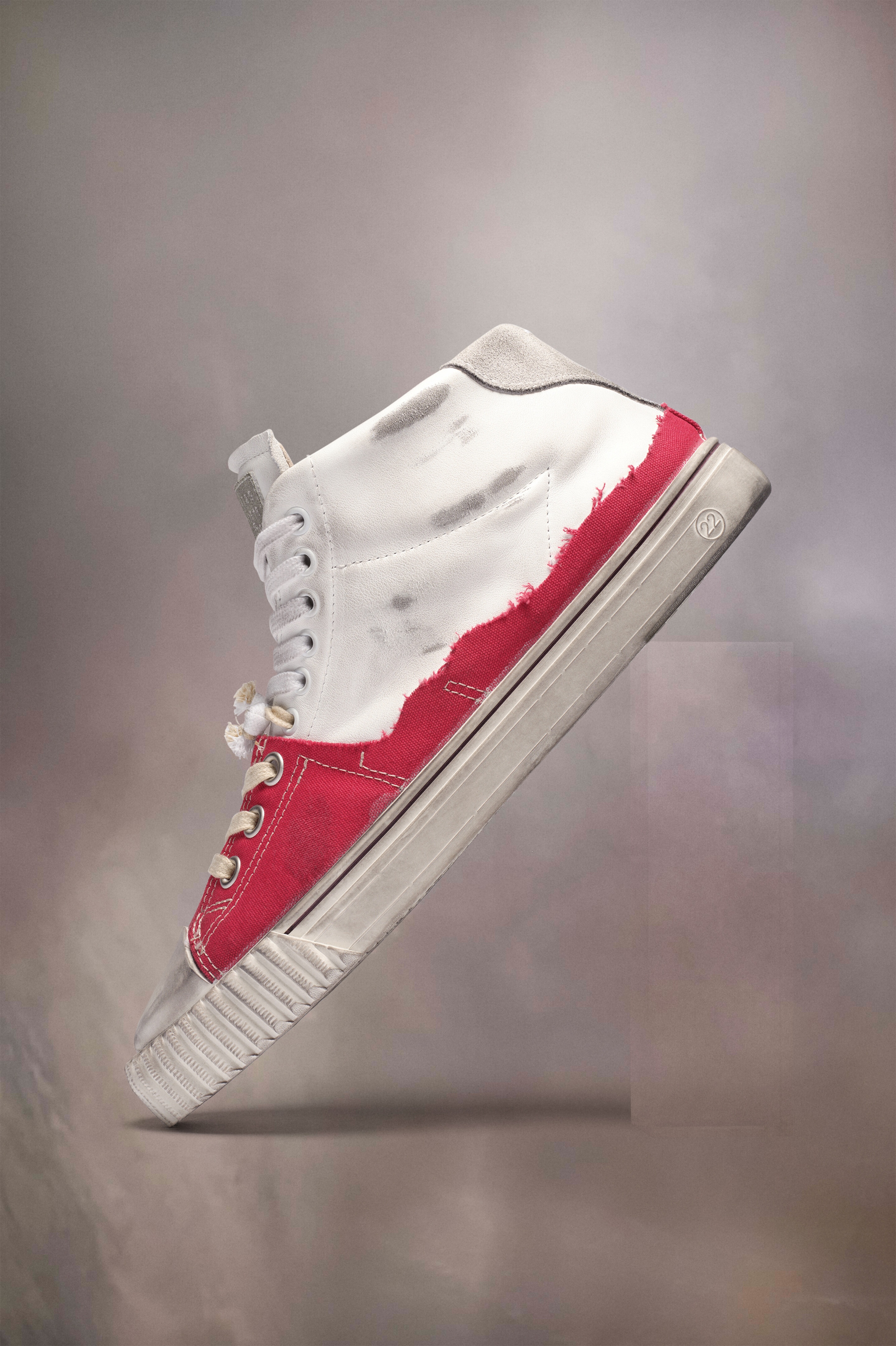 【送料&関税込】Maison Margiela New Evolution Sneakers Maison Margiela New Evolution sneaker | REVERSIBLE